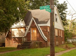 15379 Dolphin St, Detroit, MI 48223