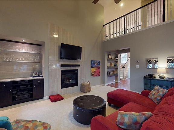 4th image of 6717 Lynch Ln