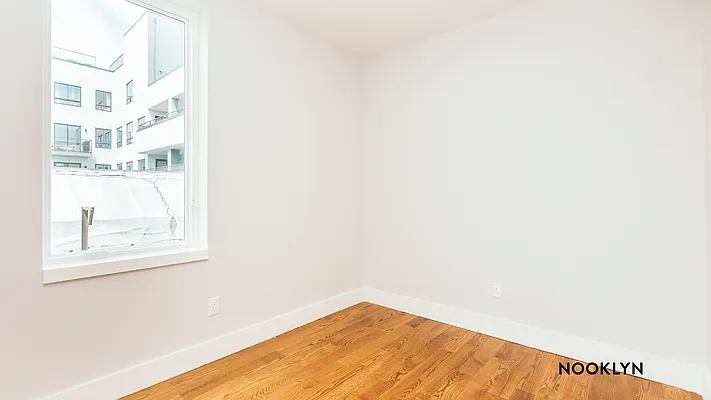 Rented by Nooklyn NYC LLC | media 12