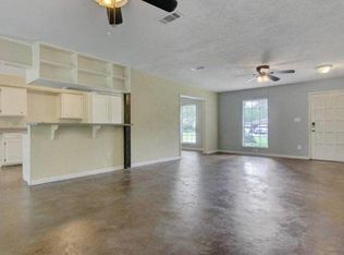 120 Greentree St, Lumberton, TX 77657