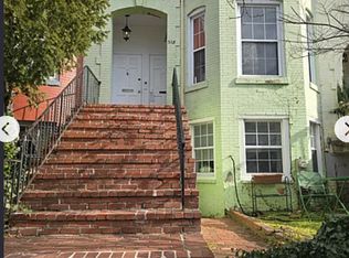 518 2nd St SE APT 1, Washington, DC 20003