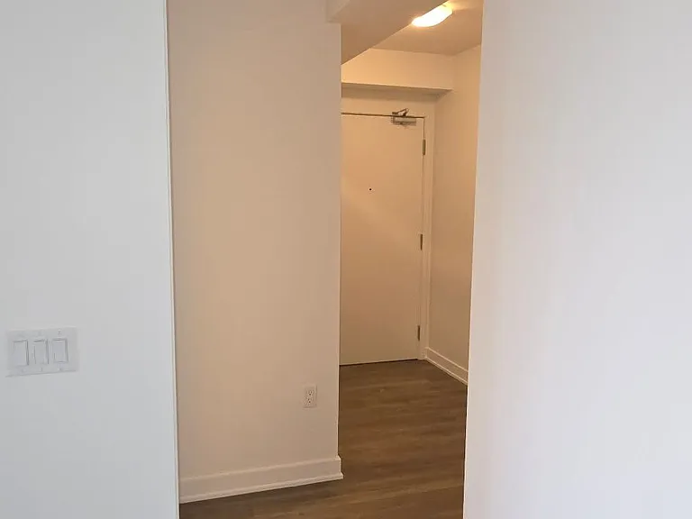 195 Redpath Ave #2212 — Photo 2