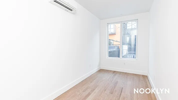 Rented by Nooklyn NYC LLC | media 5