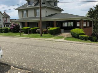 2519 Newark St, Grapeville, PA 15634