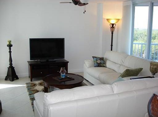 4th image of 5049 N Hwy A1a #401