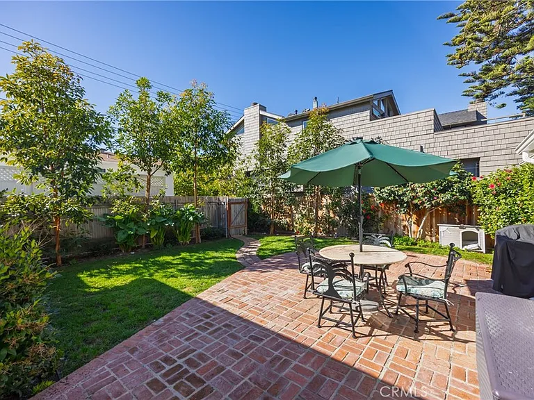 361 Cypress Dr — Photo 21