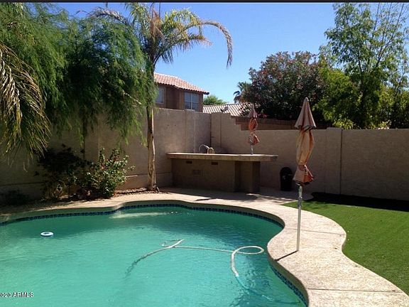 3rd image of 3232 E Muirwood Dr