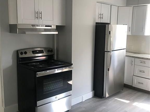 3rd image of 87 Potter St Floor 1