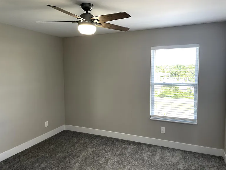 2315 Anderson Rd — Photo 7
