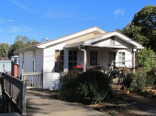 166 Old Cat Creek Rd, Franklin, NC 28734