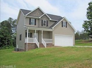 3397 Hedrick Meadow Dr, Gibsonville, NC 27249