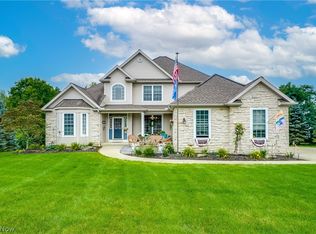 8546 Pabin Ct, Macedonia, OH 44056