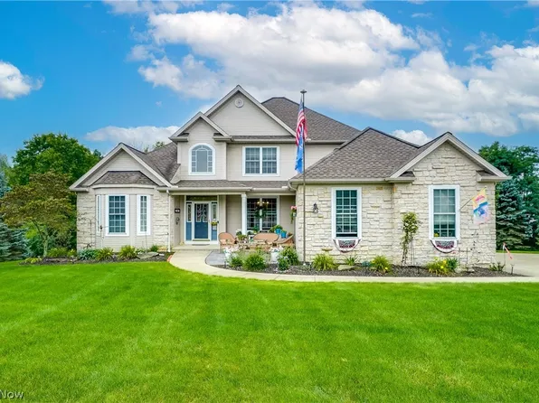 8546 Pabin Ct, Macedonia, OH 44056