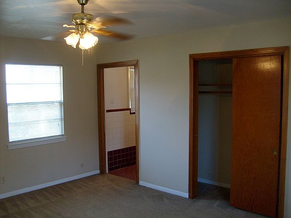 5th image of 2247 Ashley St