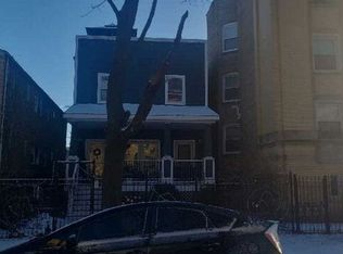 6225 N Fairfield Ave, Chicago, IL