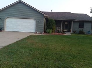 2828 Regent St, Janesville, WI 53546
