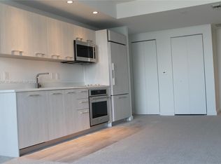 45 SW 9th St APT 2809, Miami, FL 33130