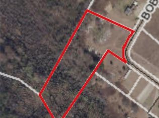 675 Bobbys Cir, Lumberton, NC 28358