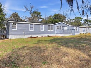 6915 W Arlington Pl, Homosassa, FL 34448
