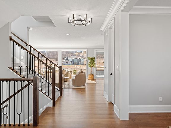 2nd image of 795 Irvin Ln SW