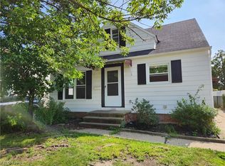 21450 Naumann Ave, Euclid, OH 44123