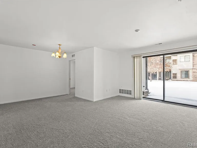 42713 Lilley Pointe Dr #213 — Photo 13