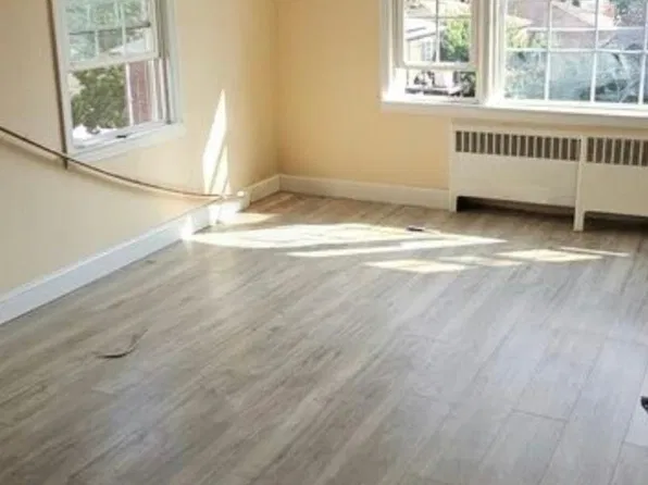 115 Wakefield Ave, Yonkers, NY 10704