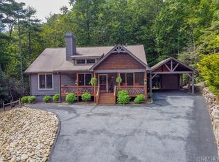 107 Evergreen Dr, Sapphire, NC 28774
