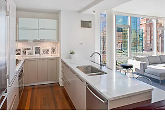 Sold by Corcoran | media 3