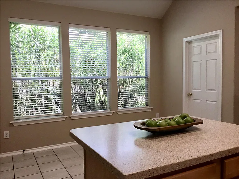 14 Heron Hollow Ct — Photo 20