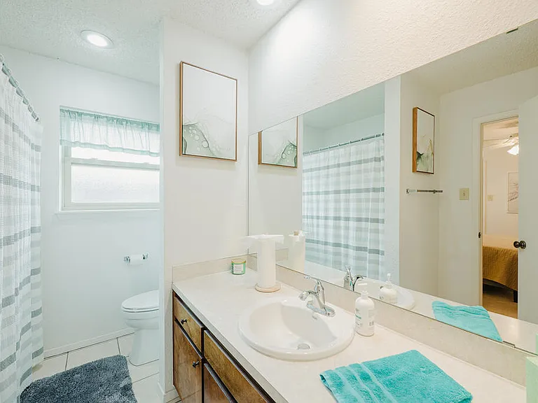 6424 Amber Dr — Photo 10