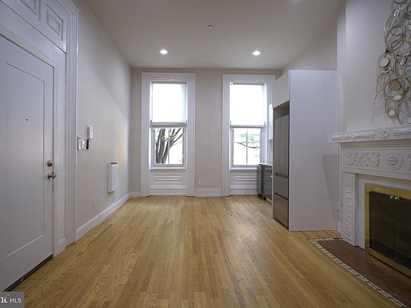 4th image of 333 S 21st St #A