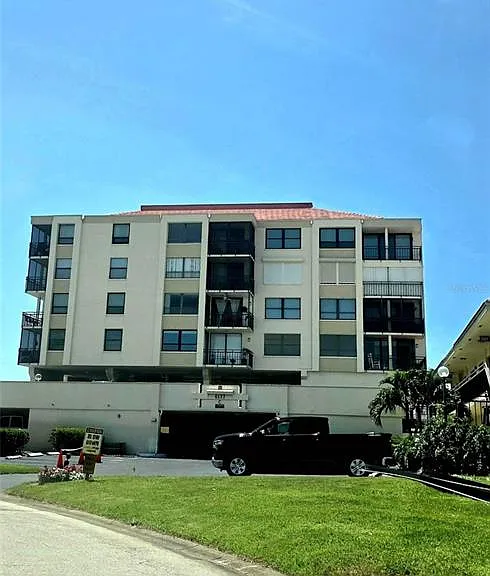 6177 Sun Blvd #401 — Photo 30