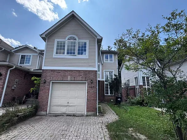 487 Laurel Gate Dr, Waterloo, ON N2T 2R9
