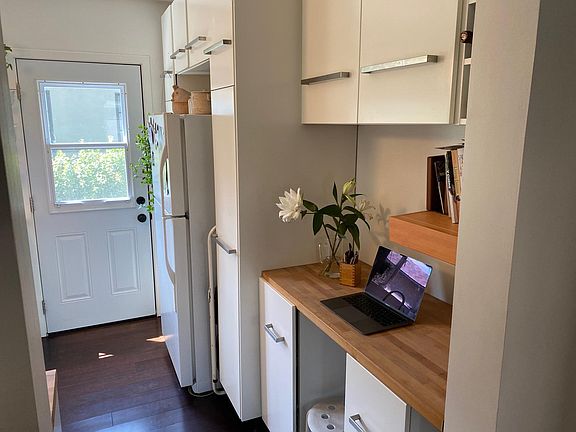 4th image of 3825 Legion Ln
