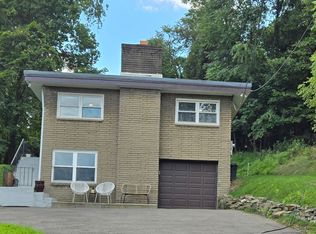 150 Universal Rd, Pittsburgh, PA 15235