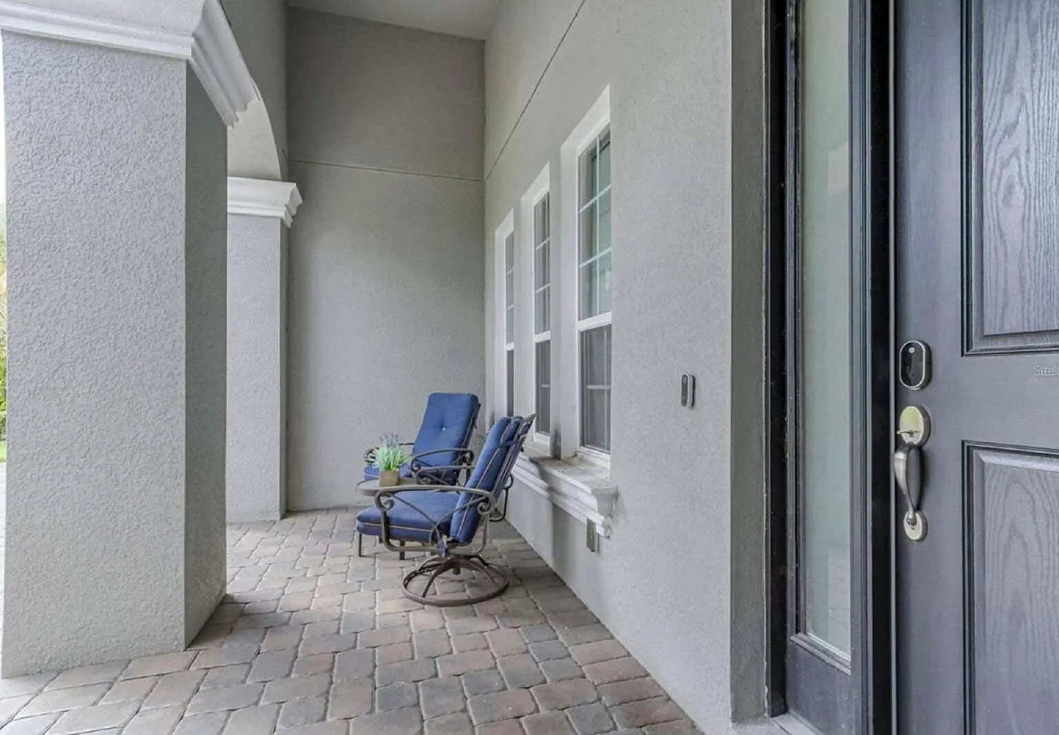 4 bed, 4.0 bath, 3388 sqft, $8,500 — Photo 4