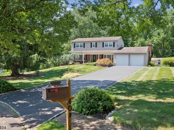 609 Plymouth Ct, Branchburg Twp., NJ 08876
