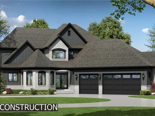 405 Club Dr W, Aurora, OH 44202