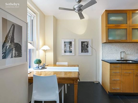 3rd image of 333 E 53rd St APT 10G