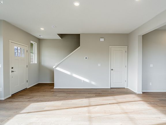 4th image of 31501 NW Turel Dr