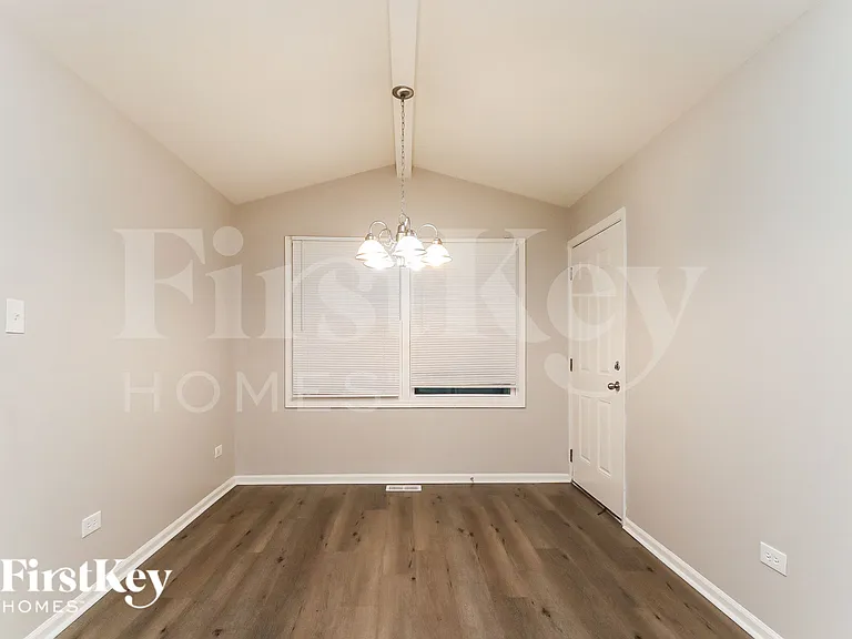 2105 Three Forks Dr — Photo 3