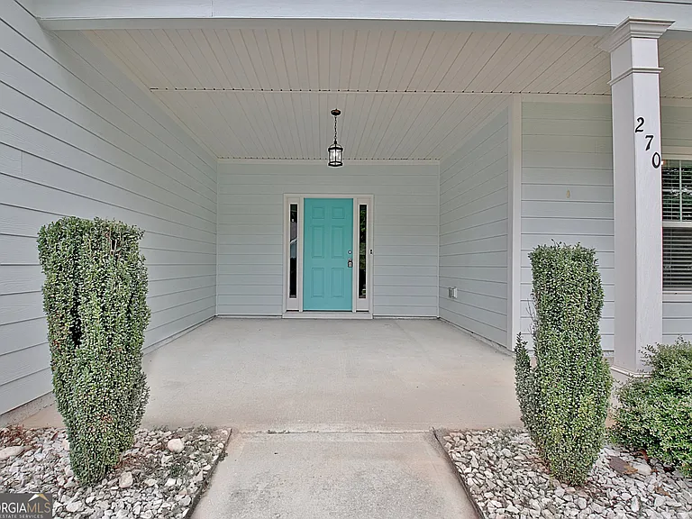 270 Southridge — Photo 4