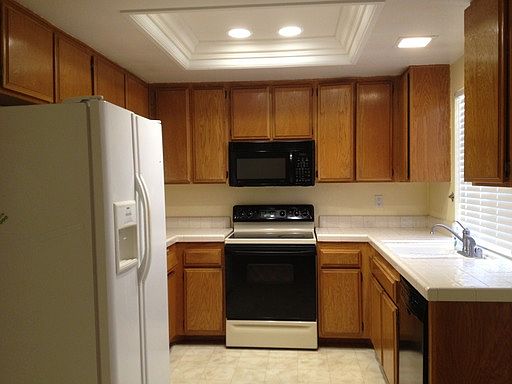 5th image of 15857 Sunnyfield Pl