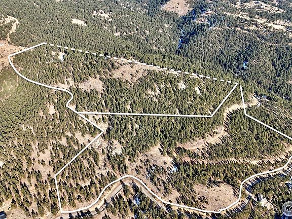 2nd image of 2050 Fourmile Canyon Dr