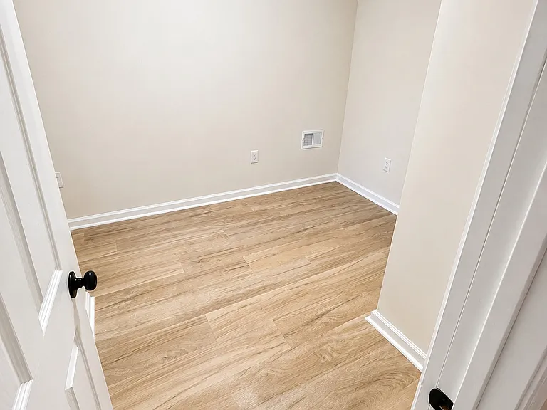 3029 Redner St — Photo 8