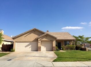 866 Sheffield Way, Perris, CA 92571