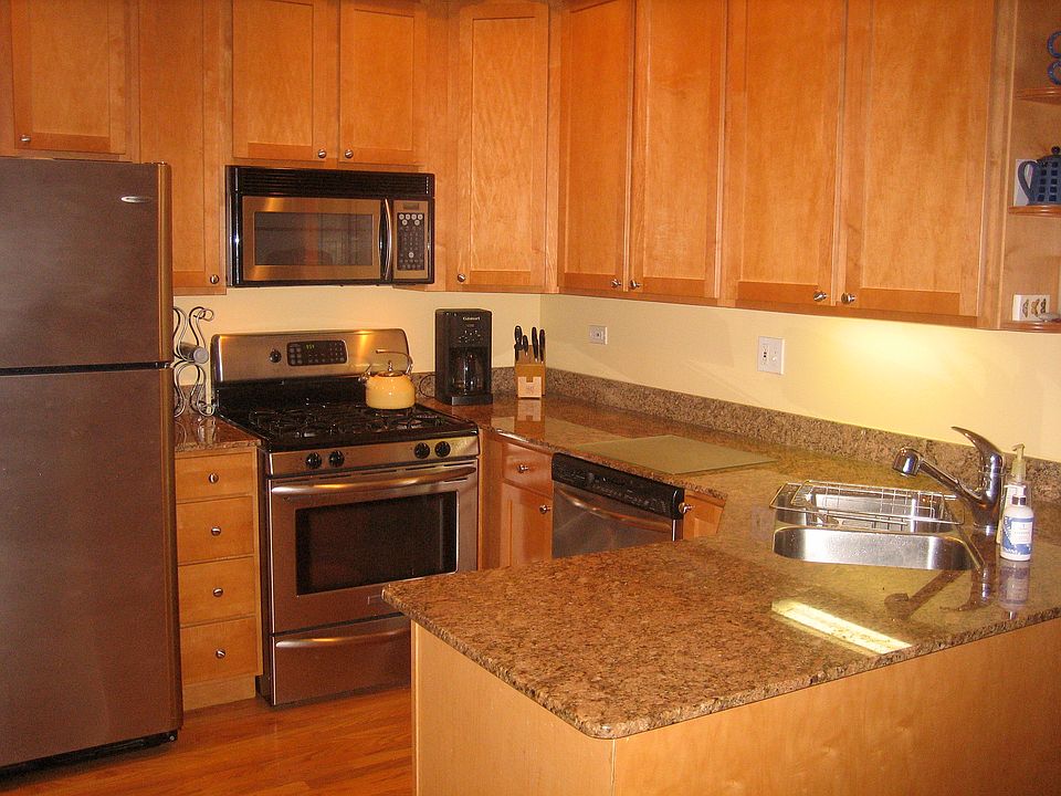 2nd image of 1132 W Farwell Ave