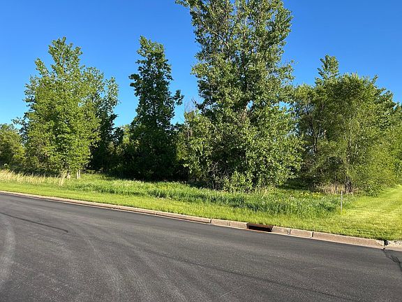 4th image of 69th Ln N
