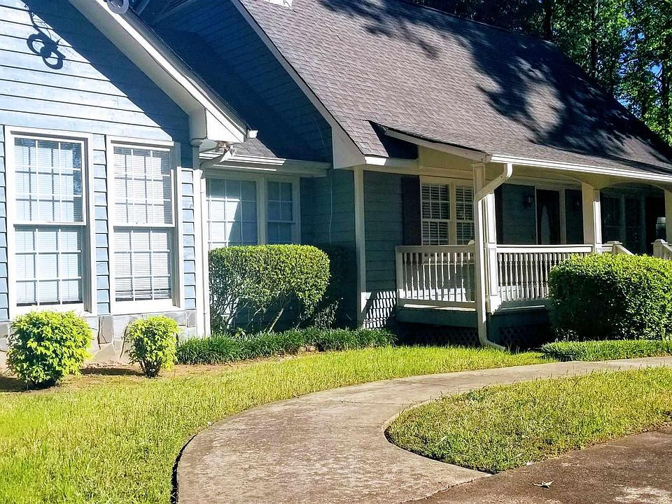 1st image of 1937 Cambridge Ct SE